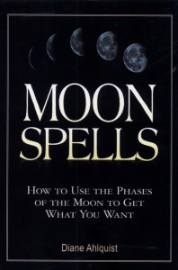 کتاب Moon Spells طلسم های ماه