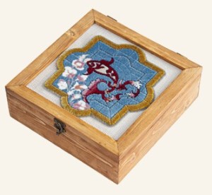 جعبه فرش چوبی گل ماهی